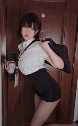 阿薰kaOri - 黑丝OL_丽丝库