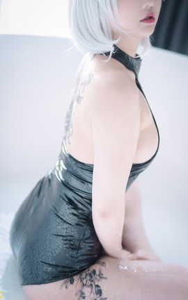 孙乐乐-BLUECAKE Vol 0009 Son Ye Eun 2B RED_丽丝库