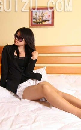 王朝贵足 No.552 亦舒白色短裤肉色丝袜黑高酒店系列C_丽丝库