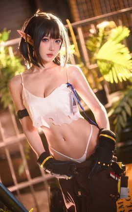 阿包也是兔娘 - 6月舰长 明日方舟 森蚺