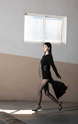 尤蜜丝 穿搭写真 NO.125_丽丝库