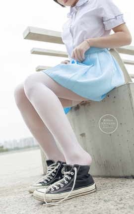 森萝财团 有料 005 小茵 公园白丝_丽丝库