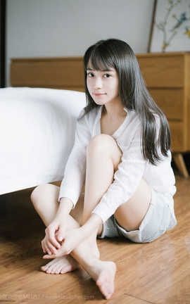 足控福利-微博上的那些美足小姐姐 190_丽丝库