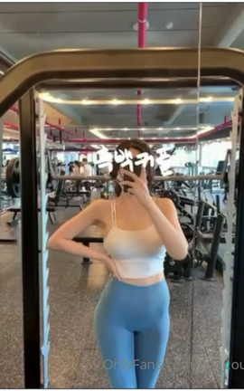 Onlyfans 黑白情侣的日常活合集 part1_丽丝库