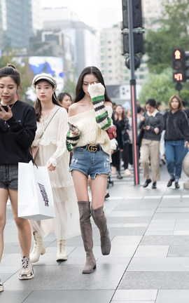 精选街拍作品 NO.1270 凯恩街拍作品 时尚漂亮的美眉 锁骨爱了_丽丝库