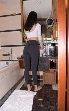 精选街拍作品 NO.0446 一只麋鹿街拍作品 黑色瑜伽裤 与我无关 part1_丽丝库