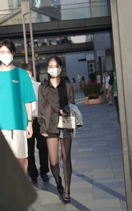 精选街拍作品 NO.1503 黑丝美女 part1_丽丝库