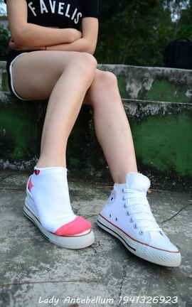 站前女神 恋足美腿棉袜女神级摄影套图 089