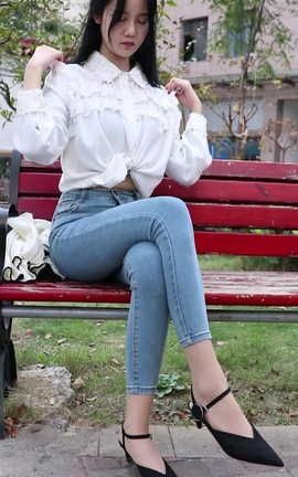 思话SiHua视频 SH035 爱穿丝袜的乡下表妹 小表妹1[540X960][2分41秒]_丽丝库