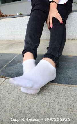 站前女神 恋足美腿棉袜女神级摄影套图 083