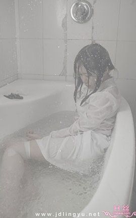 精心整理微博萝莉万张写真大合集-056_丽丝库