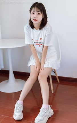 物恋传媒 NO.1019 月心-运动鞋、棉袜、裸足_丽丝库