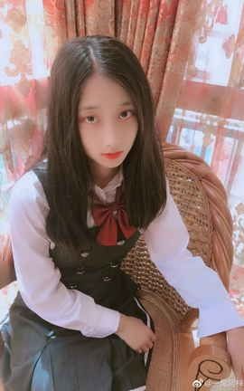 微博妹子 一尾阿梓微博图集16