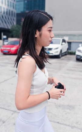 精选街拍作品 NO.0041 白色紧身裤美女原图 part3_丽丝库