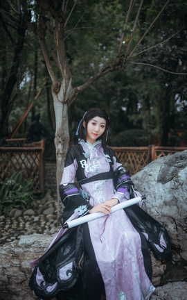 拿相机的执义 cos私房合集 part4_丽丝库