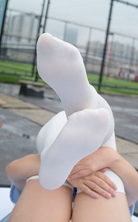 森罗财团 极品萝莉丝袜白丝写真 R15-036