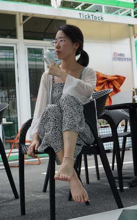 Pary摄影 NO.082 婷婷的37码二趾长美脚