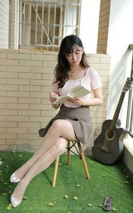 异思趣向IESS 2021.10.10 丝享家 943：秋秋《阳台上的美女》_丽丝库