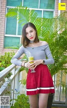 异思趣向IESS美足写真 丝享家135 君君《绝美辣妈的风情凉鞋》