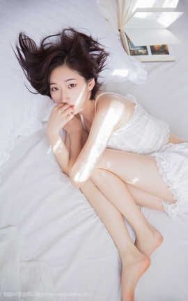 足控福利-微博上的那些美足小姐姐 174_丽丝库