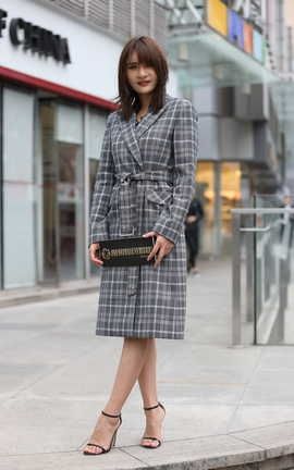 精选街拍作品 NO.0039 辉辉热裤高跟美女模拍原图 part1_丽丝库