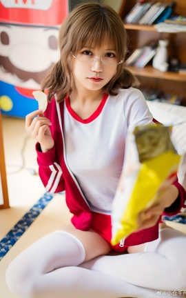 小仓千代w-微博图 运动服_丽丝库