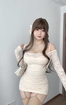 是依酱吖 学姐约会日_丽丝库