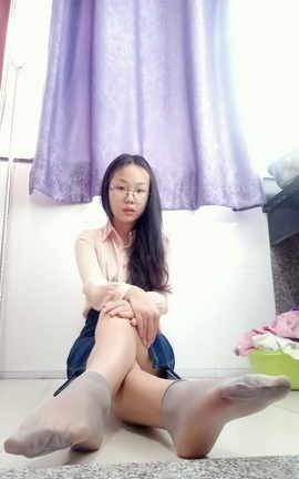 蕾蕾短丝套图-朱嘉懿_丽丝库