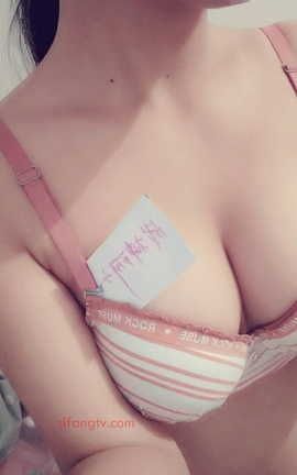 露脸尺度举牌-m (7)&m (8)_丽丝库