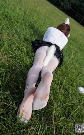 妖精视觉 No.098 粥粥 狐狸师妹的白丝袜_丽丝库