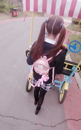 H工口小学生赛高酱 美少女户外黑丝_丽丝库