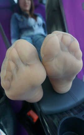 ecolog美足极品-新模少F琪儿第二部_丽丝库