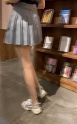 学妹加速跑 XM044《书巢里的金发少女-敏儿》[1080X1920][1分46秒]_丽丝库