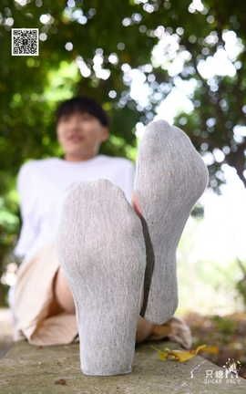 只糖棉袜 VOL.046 丸子 依然经典的帆布鞋_丽丝库