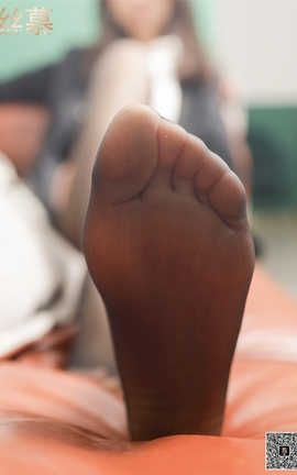 丝慕GIRL SM.355 芝芝《穿黑丝的女同事》_丽丝库