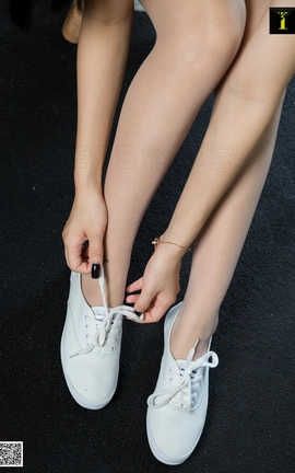 异思趣向IESS 丝享家  2019.07.13  No.527 《JK也可以妩媚》可乐_丽丝库