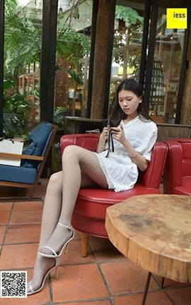 异思趣向IESS美足写真 丝享家189 《一字扣凉鞋灰丝》七七