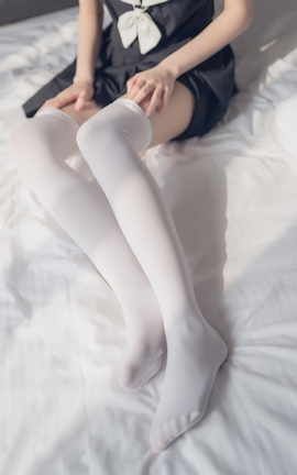 风之领域精品少女白丝 Vol.251_丽丝库