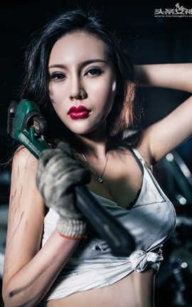 头条女神Toutiaogirls 2018.12.20 性感女修车工 米娅_丽丝库