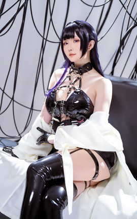 星之迟迟 Nikke-米哈拉_丽丝库