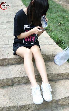 誉铭传媒YuMing (中学生棉袜套图)《一百一十八》_丽丝库