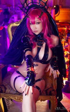 Yangyi 崔斯坦_丽丝库