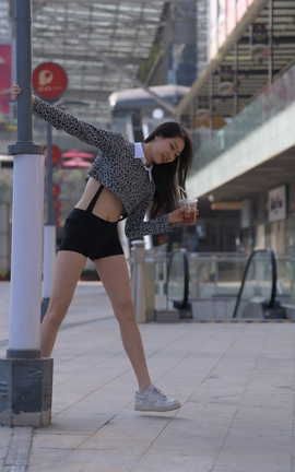 精选街拍作品 NO.0403 红石街拍作品 一次就好 part4_丽丝库