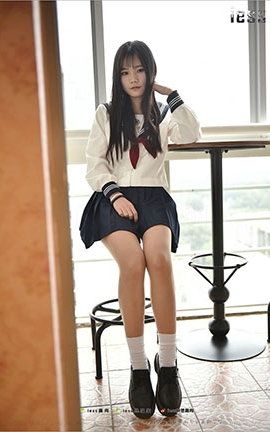 异思趣向IESS美足写真 丝足便当148 《棉袜JK》琪琪