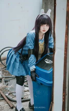 白莉爱吃巧克力-霞沢美游_丽丝库