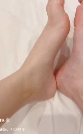 足控福利视频 御玲V57[720X960 5分秒]_丽丝库