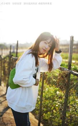 见新摄影 NO.027 追赶落日余晖的逆光少女_丽丝库