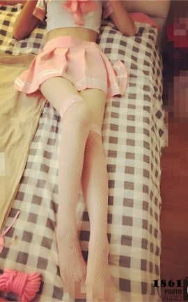 嫖圣照相馆-人妻商务模特回到学生时代_丽丝库