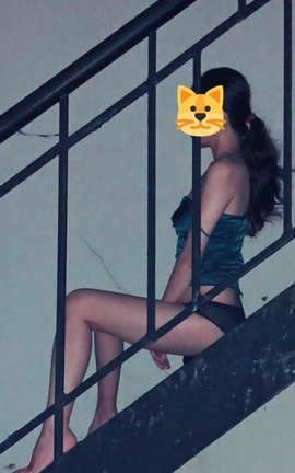 推特 高颜值账号 美腿美胸小七美腿美臀大胆挑战户外露出 part1_丽丝库