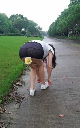 爱露出全站付费资源-转载区  透明超短裙_丽丝库